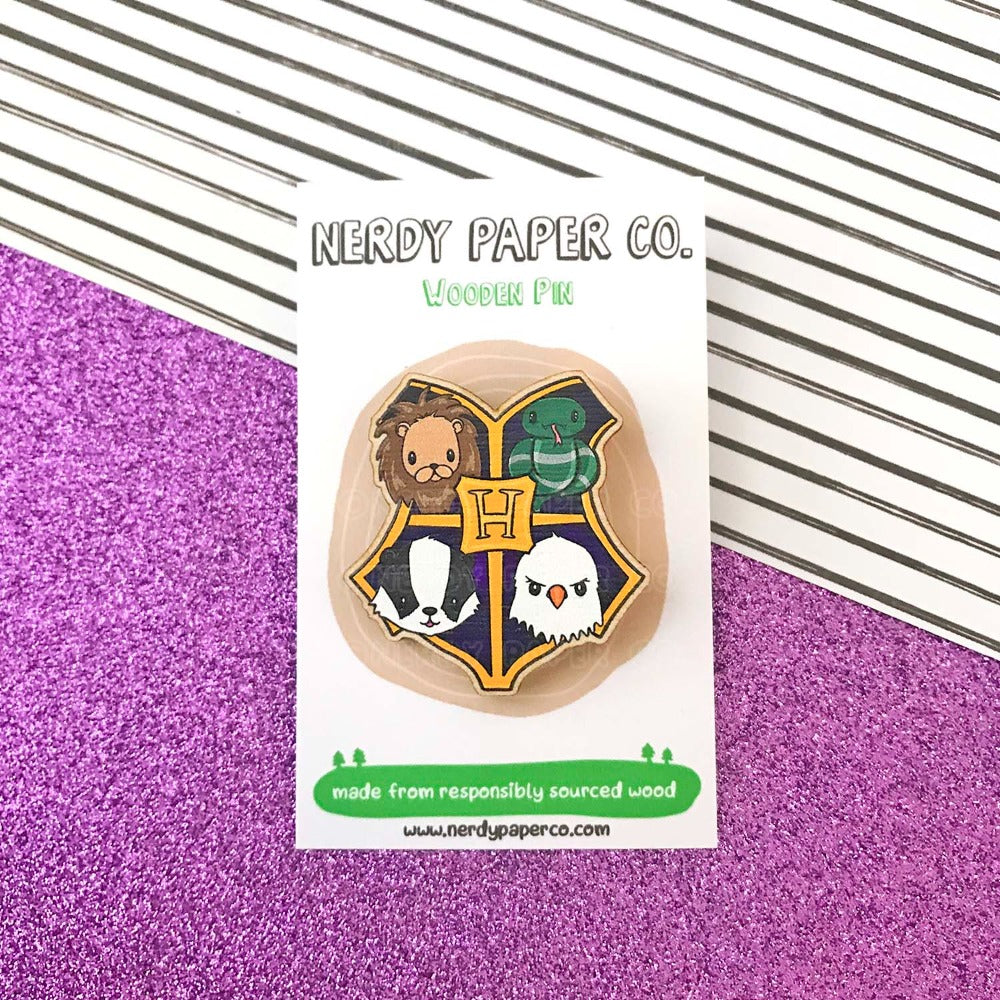 Crest Buddies | Wooden pin - WP005